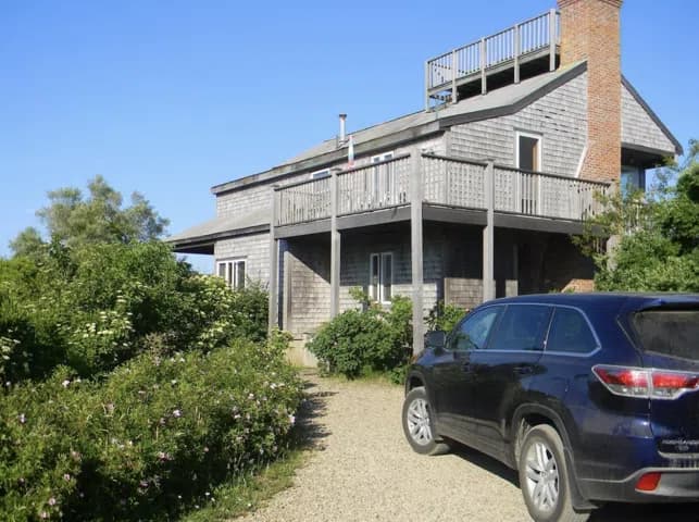 rental property in 1 Austine Locke Way