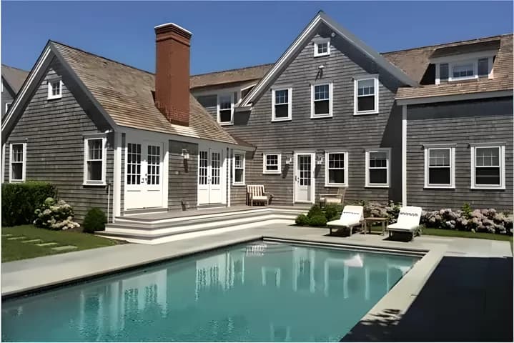 rental property in 66 Cliff Road
