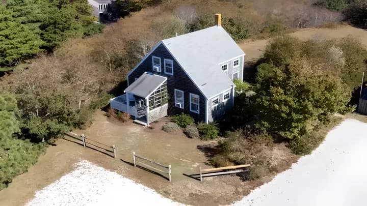 rental property in 5 Wannacomet Road - Cottage