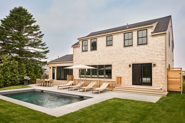 rental property in 22 Bartlett Farm Road