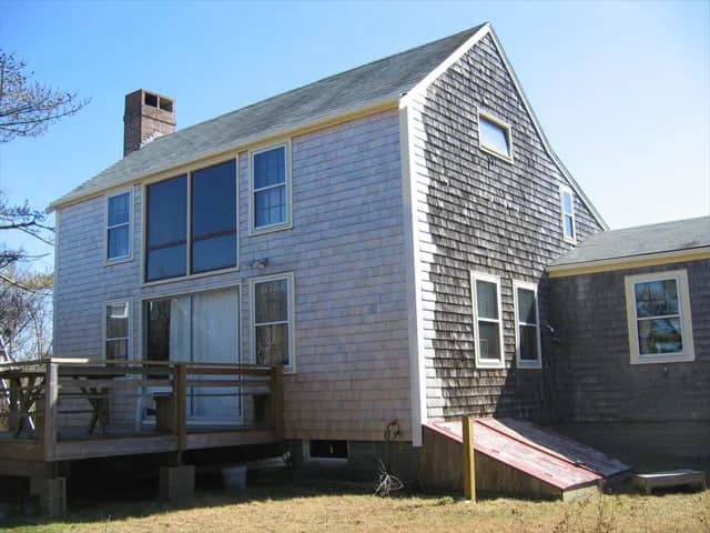 rental property in 275 Madaket Road
