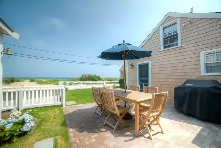 rental property in 24 Codfish Park Road