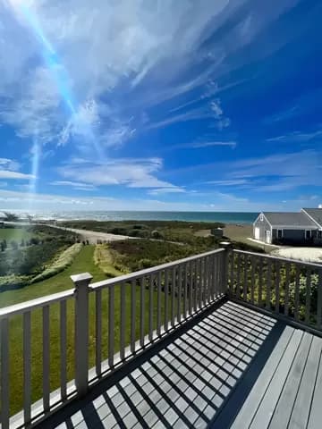 rental property in 8B Sheep Pond Road