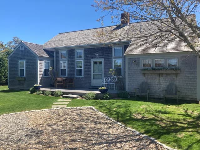 rental property in 2 Ahab Drive