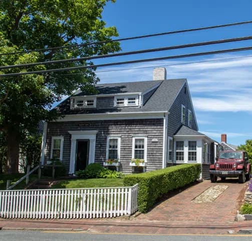 rental property in 57 Centre Street