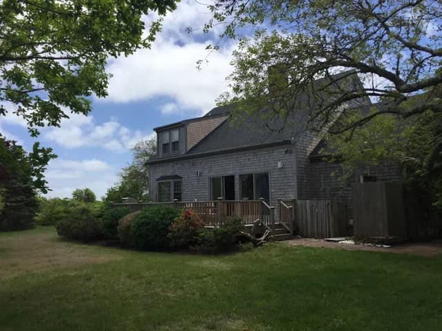 rental property in 51 Millbrook Road