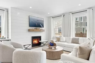rental property in 4 Goldenrod Court