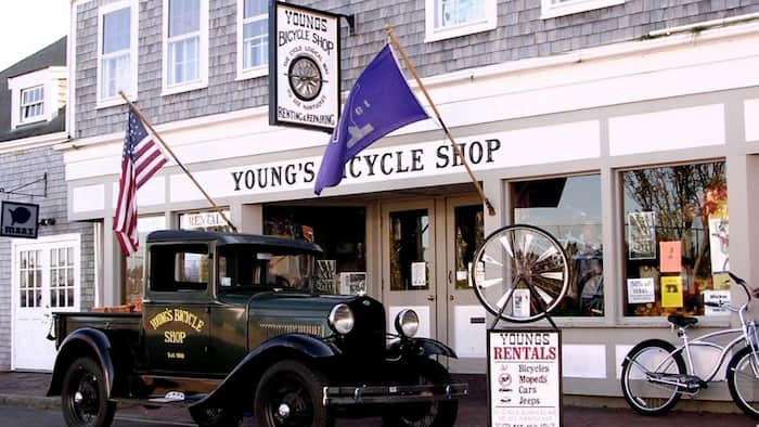 Young’s Bicycle Shop, Nantucket: Well-Maintained Rental Bikes, Cars, and Jeeps